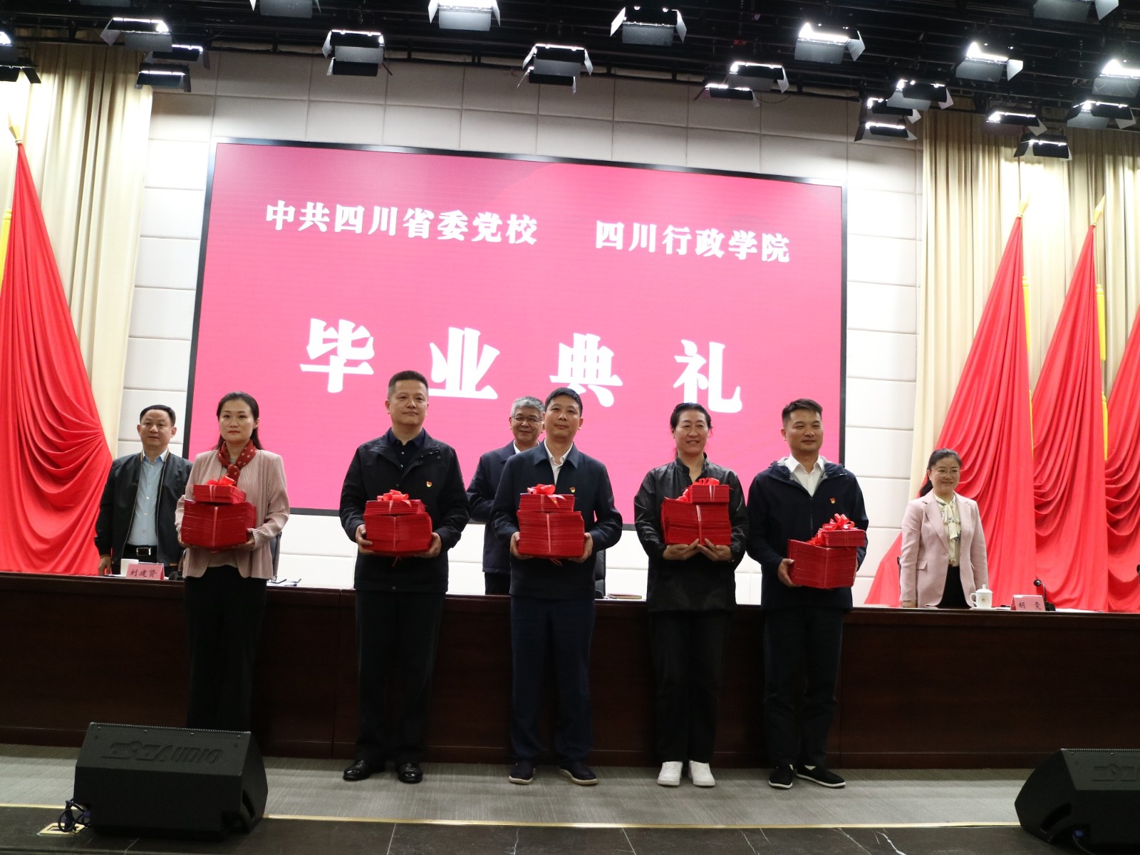 1731049910261.jpg IMG_1426_副本.jpg