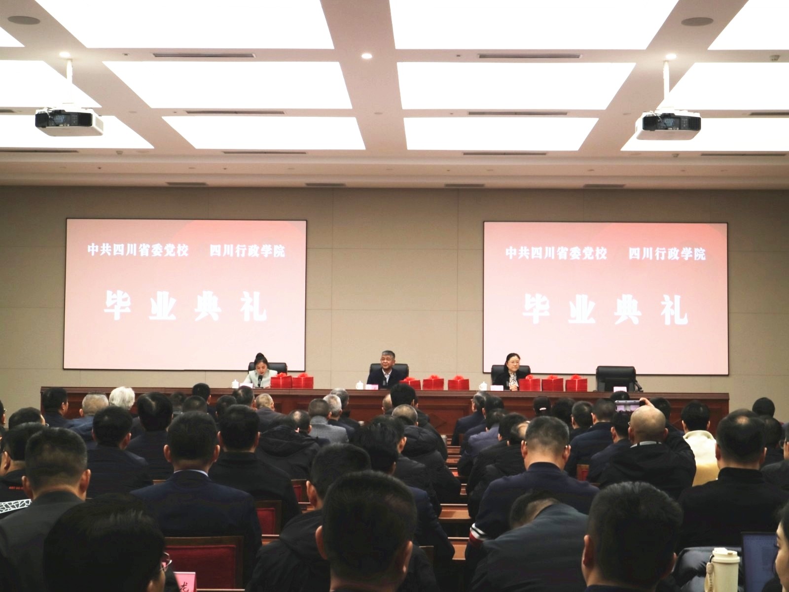 1765415381185.jpg 1765359884735_副本_副本.jpg